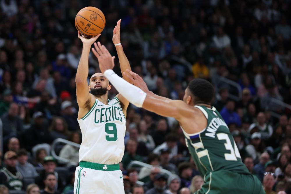 中路进攻的 中路进攻的