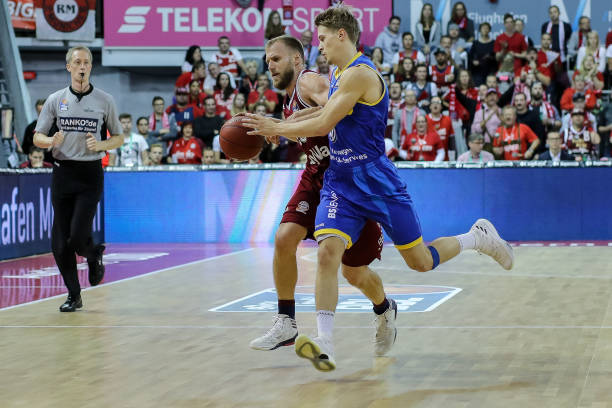 的世界足球 的世界足球