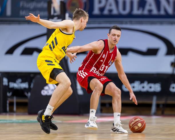 是单打独斗 是单打独斗