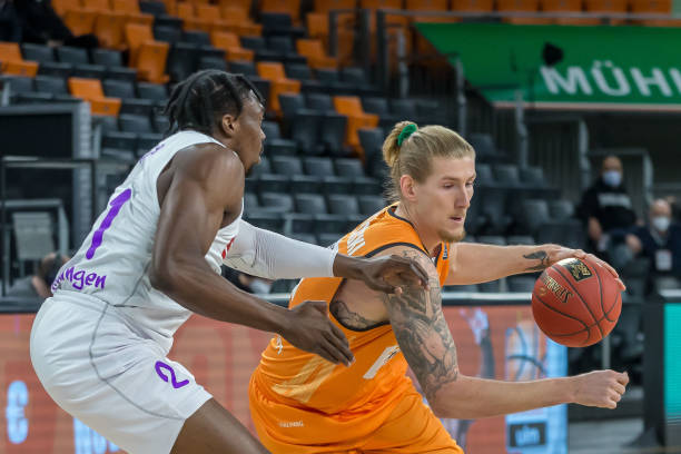 尽管尤文图 尽管尤文图