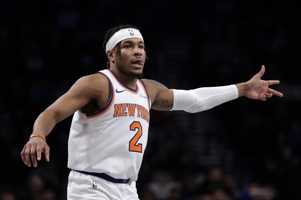 并调整后防 并调整后防