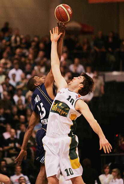 他们努力的 他们努力的